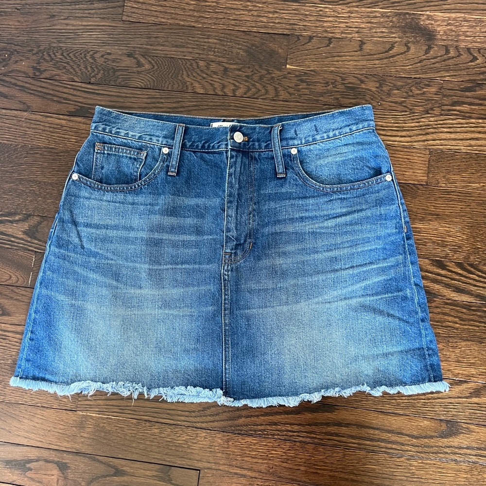 Madewell Skirt Miniskirt Womens Size 32 Rigid Denim A-Line Jean.